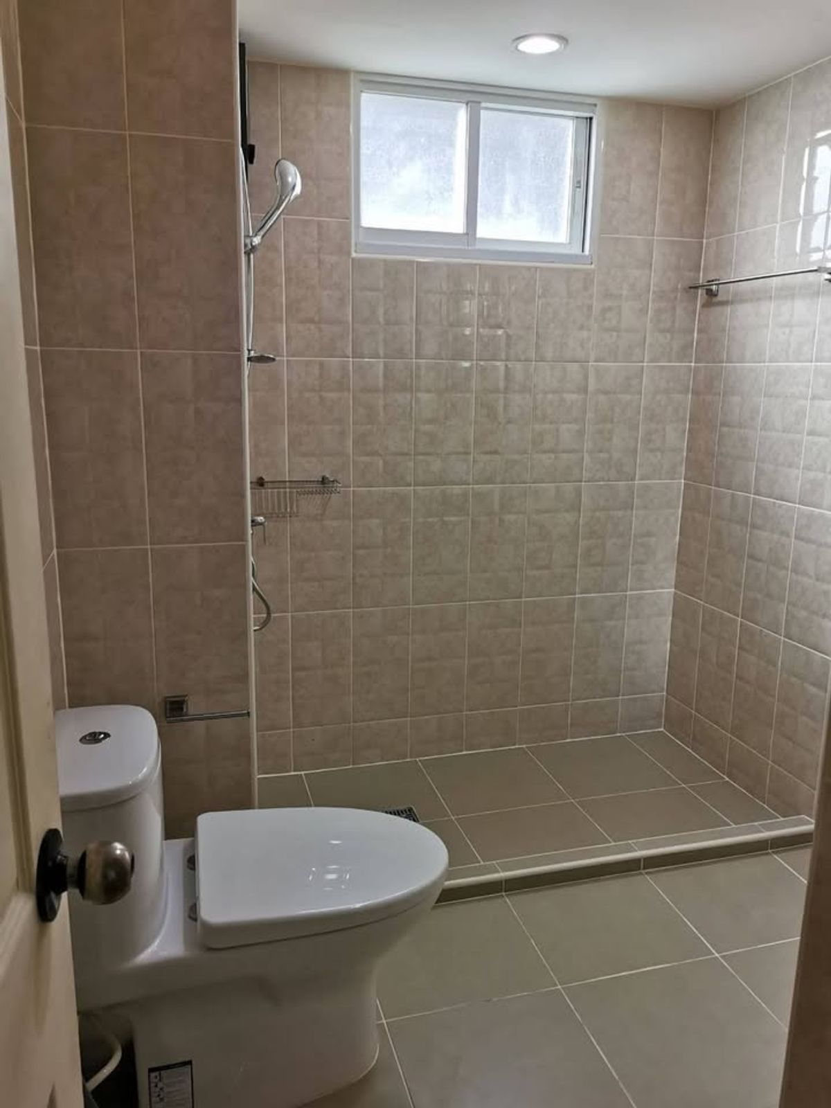 For SaleCondoSukhumvit, Asoke, Thonglor : 💼 Investment Opportunity! 2-Bedroom Condo at Grand Park View Asoke with Tenant Until 08/2026 Prime Location in Asoke, Close to BTS Asoke & MRT Sukhumvit