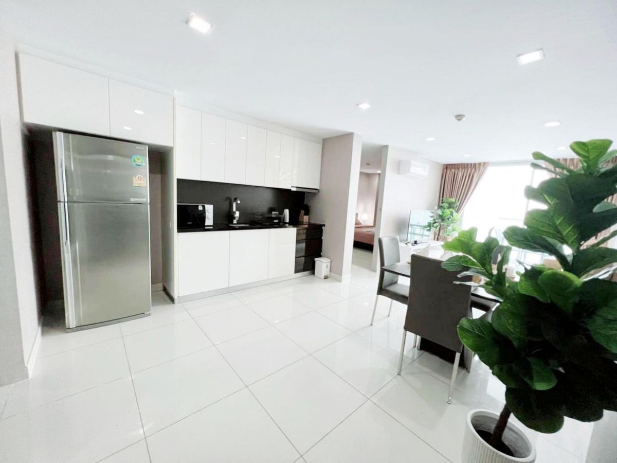 For SaleCondoPattaya, Bangsaen, Chonburi : For sale, best price, Park Royal 3 Pattaya, 76 sqm., 2 bedrooms, 2 bathrooms, fully furnished.