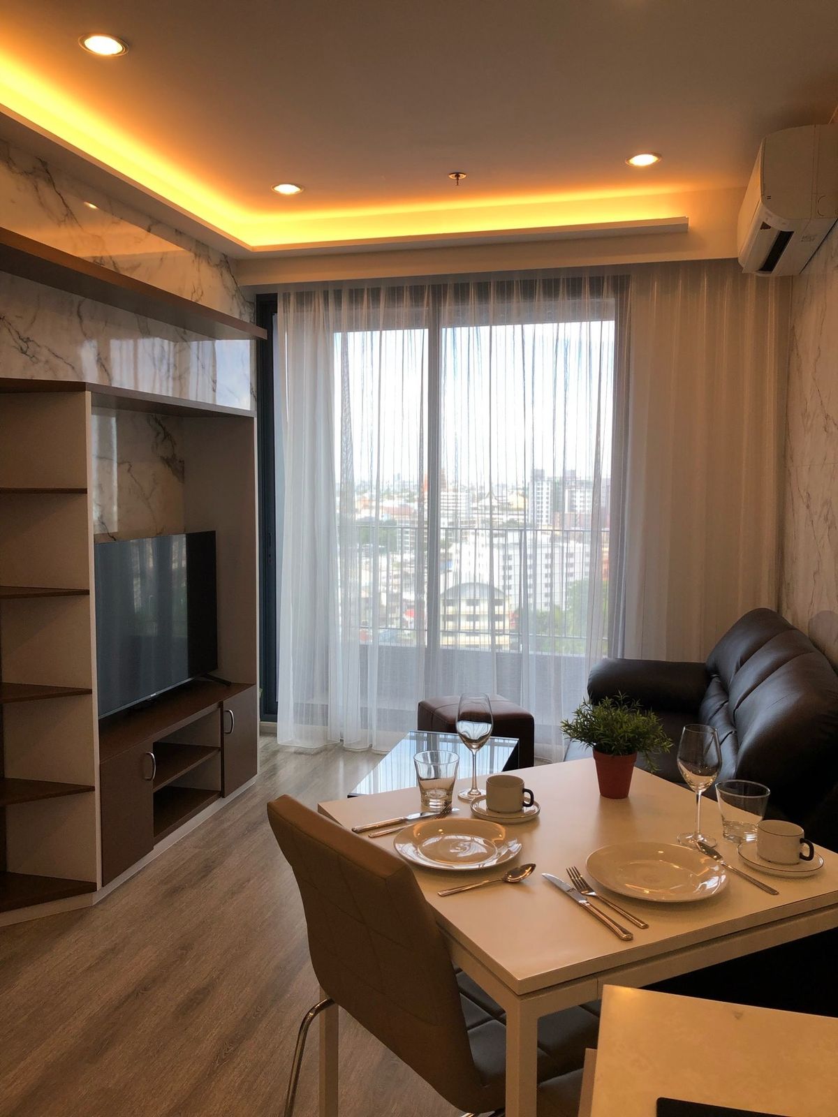 For RentCondoOnnut, Udomsuk : Condo for rent IDEO Mobi Sukhumvit 66 next to the Udomsuk BTS BTS