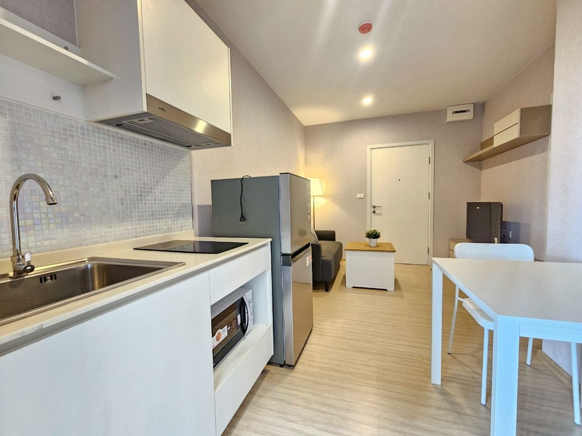 ให้เช่าคอนโดปิ่นเกล้า จรัญสนิทวงศ์ : วิวสระ สวยงาม สดใส ได้ทุกวัน ห้องใหม่กริ๊บเพิ่งซื้อของมาลงที่ พลัม ปิ่นเกล้า