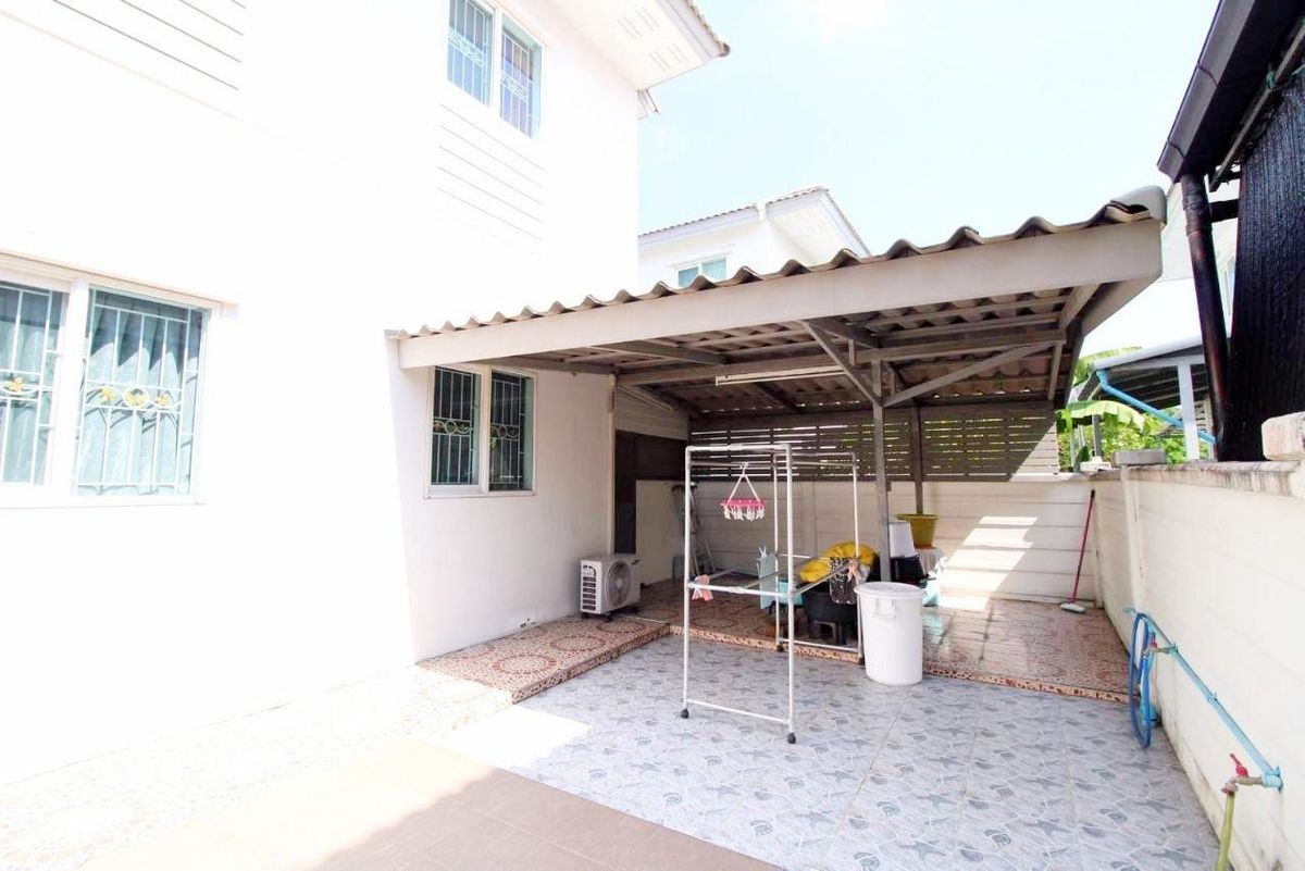 For SaleHouseNonthaburi, Bang Yai, Bangbuathong : For sale: Baan Kunaphat 4, Bang Bua Thong, size 56.2 sqw, 3 bedrooms, 3 bathrooms, excellent condition.