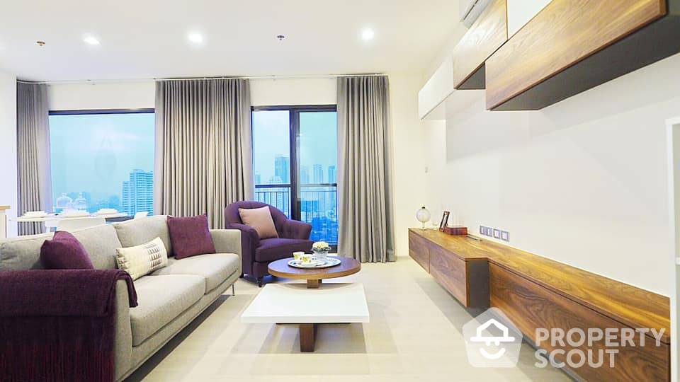 For RentCondoSukhumvit, Asoke, Thonglor : 2-BR Condo at Rhythm Sukhumvit 36-38 near BTS Thong Lor