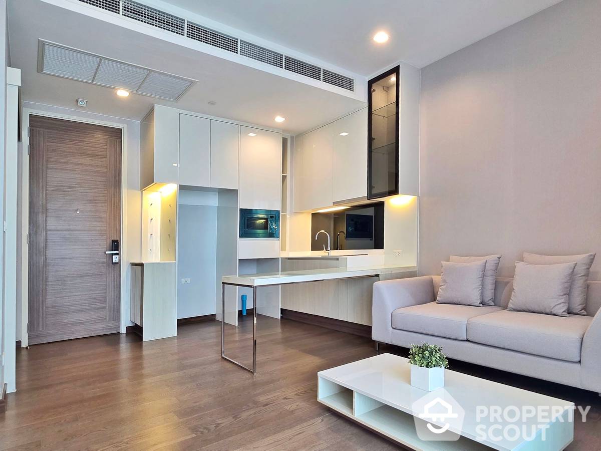 For SaleCondoRama9, Petchburi, RCA : 1-BR Condo at Q Asoke near MRT Phetchaburi