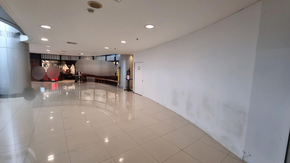 For RentRetail SpaceWitthayu, Chidlom, Langsuan, Ploenchit : BTS Ploenchit rental space for opening a restaurant can be made. Considered every business 58.46 sq.m.