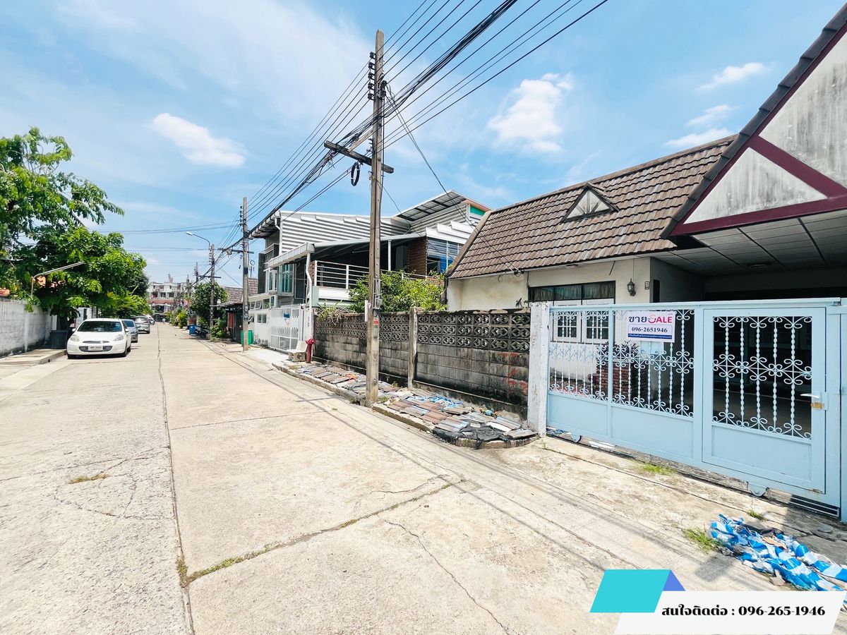 ขายร้านค้า/ตลาดนัดเกษตร นวมินทร์ ลาดปลาเค้า : ขายบ้านพร้อมที่ดิน 60ตารางวา ในซอยลาดปลาเค้า #ทำเลดี ถนนหน้าบ้านกว้าง  #ใกล้รถไฟฟ้าสายสีชมพู ใกล้ม.เกษตรศาสตร์ 