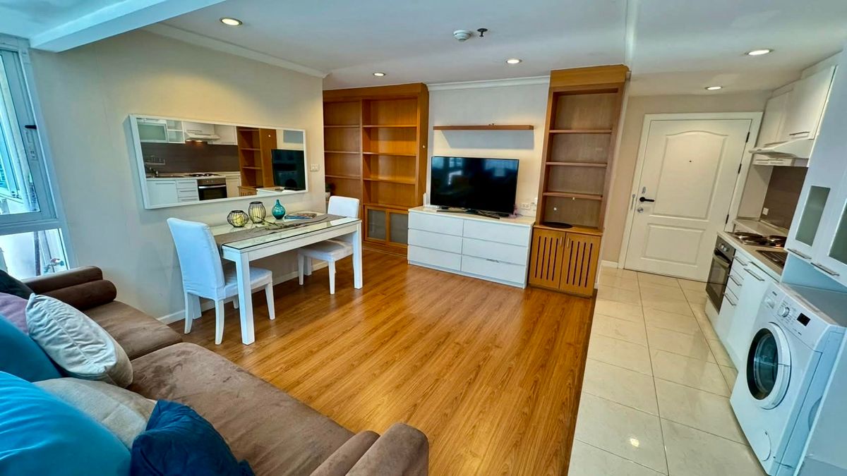 ให้เช่าคอนโดสุขุมวิท อโศก ทองหล่อ : ✨ Grand Park View Asoke | Penthouse วิวพาโนรามา ใจกลางอโศก ✨ ระเบียงขนาดใหญ่ พร้อมพื้นที่ใช้สอยแบบจัดเต็ม!