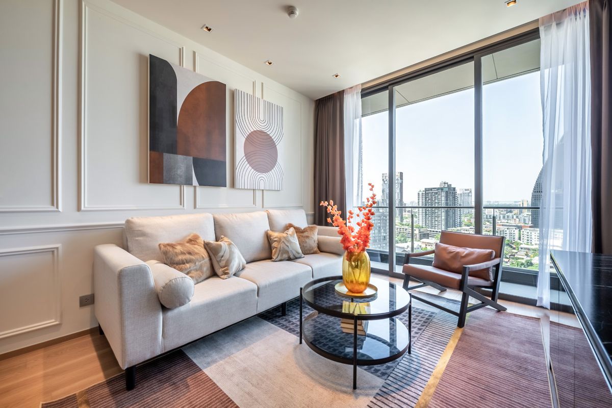 ให้เช่าคอนโดสุขุมวิท อโศก ทองหล่อ : [ RENT ] - BEATNIQ sukhumvit 32 ✨ ห้องใหญ่ 80 ตร. ชั้นสูง ห้องสวย เพียง 90k 🔥 คุ้มมาก คอนโดหรูติดถนน ใกล้ ฺBTS ทองหล่อ : สนใจติดต่อ 062-362-5623 agent