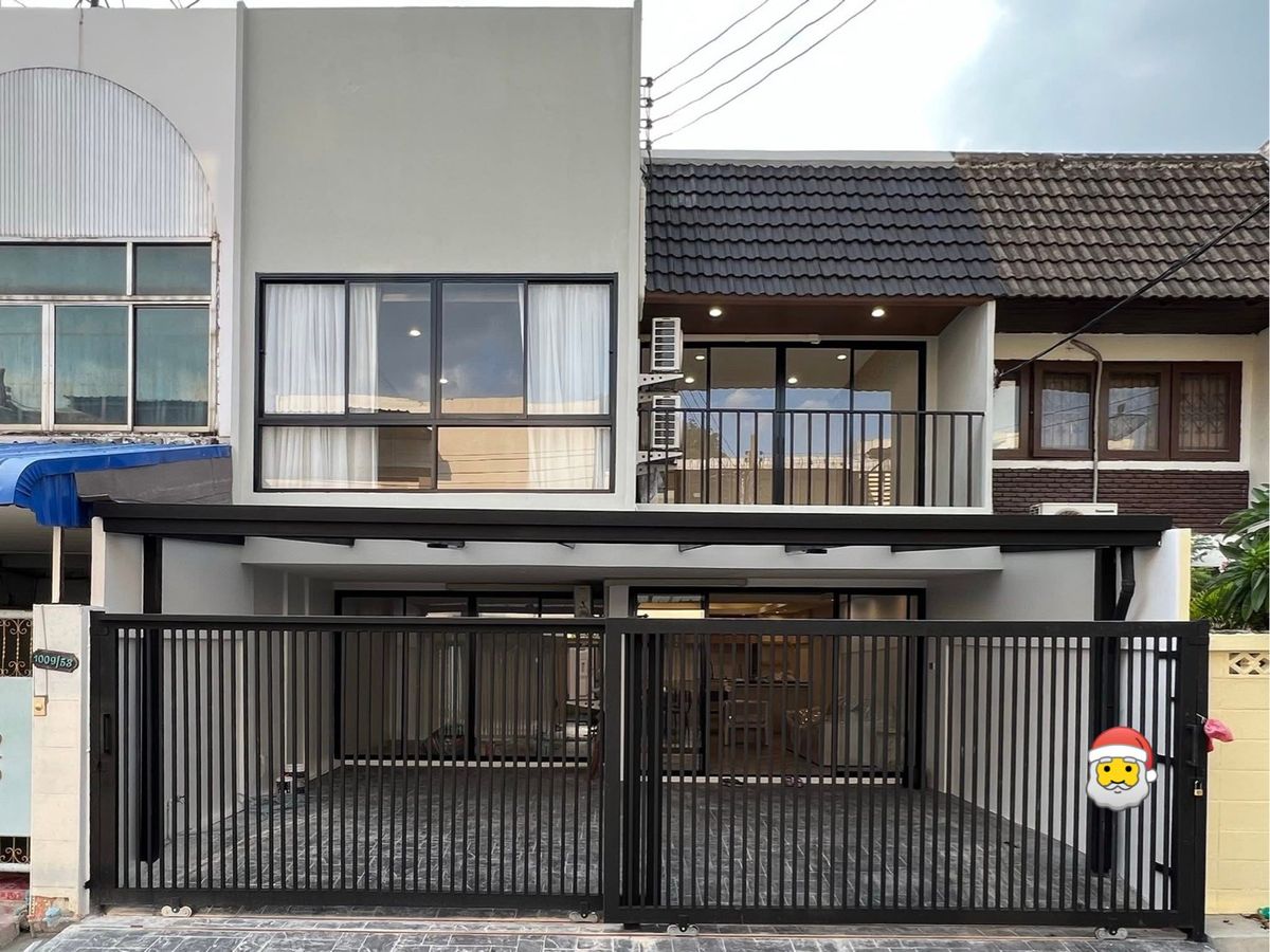 ทาวน์โฮมสุขุมวิท อโศก ทองหล่อ : 🏡 ให้เช่า/ขาย ทาวน์เฮาส์หรู รีโนเวทใหม่ พร้อมออนเซ็นส่วนตัว ใจกลางเอกมัย-พระโขนง 📍 เอกมัย 22 ทะลุ ปรีดี พนมยงค์ 41 ใกล้ BTS พระโขนง เพียง 5 นาที