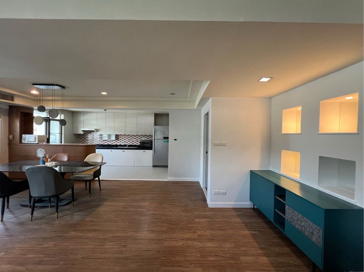 For RentCondoSukhumvit, Asoke, Thonglor : For rent Royal Castle Sukhumvit 39