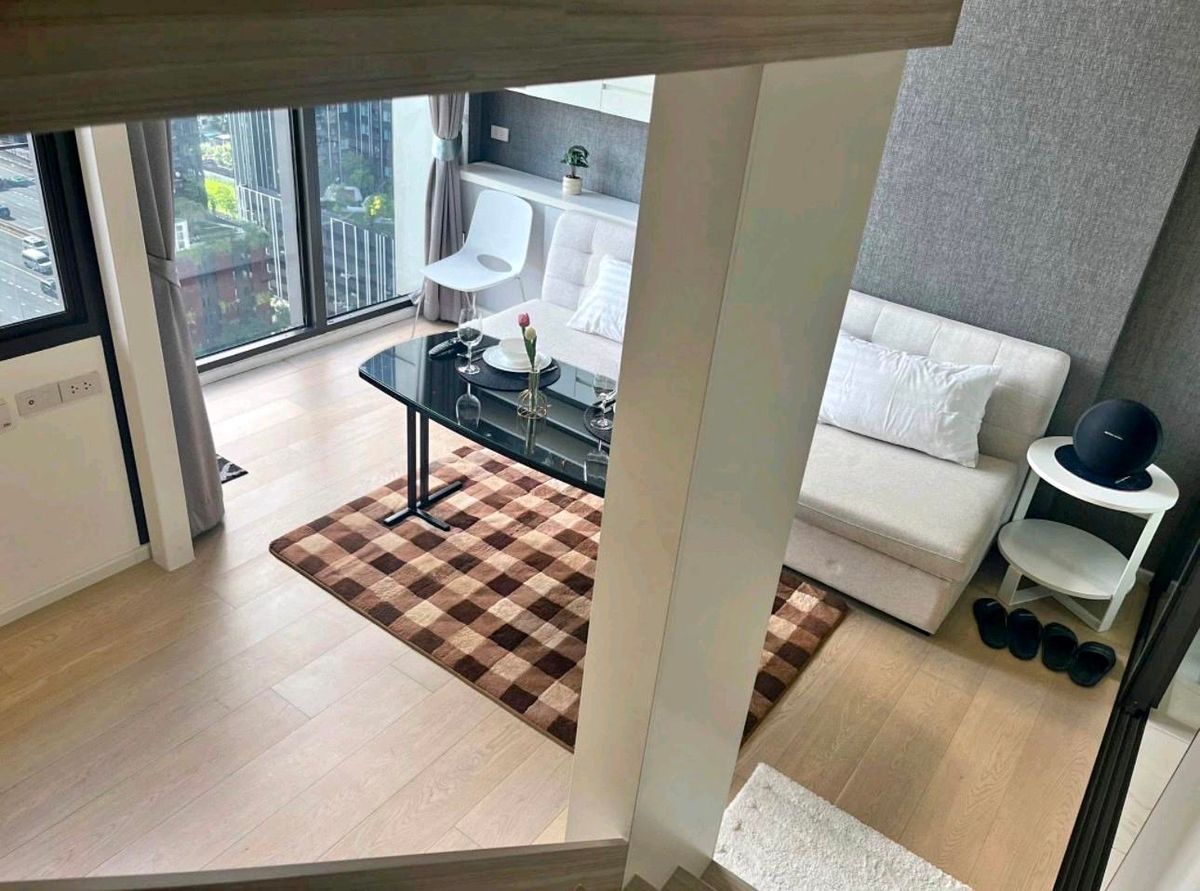 ให้เช่าคอนโดพระราม 9 เพชรบุรีตัดใหม่ RCA : For Rent ✨️ : Chewathai Residence Asoke   ( 1bed  1 bath)   35 sq.m.  23,000  THB Tel. 0924235675 Cate.