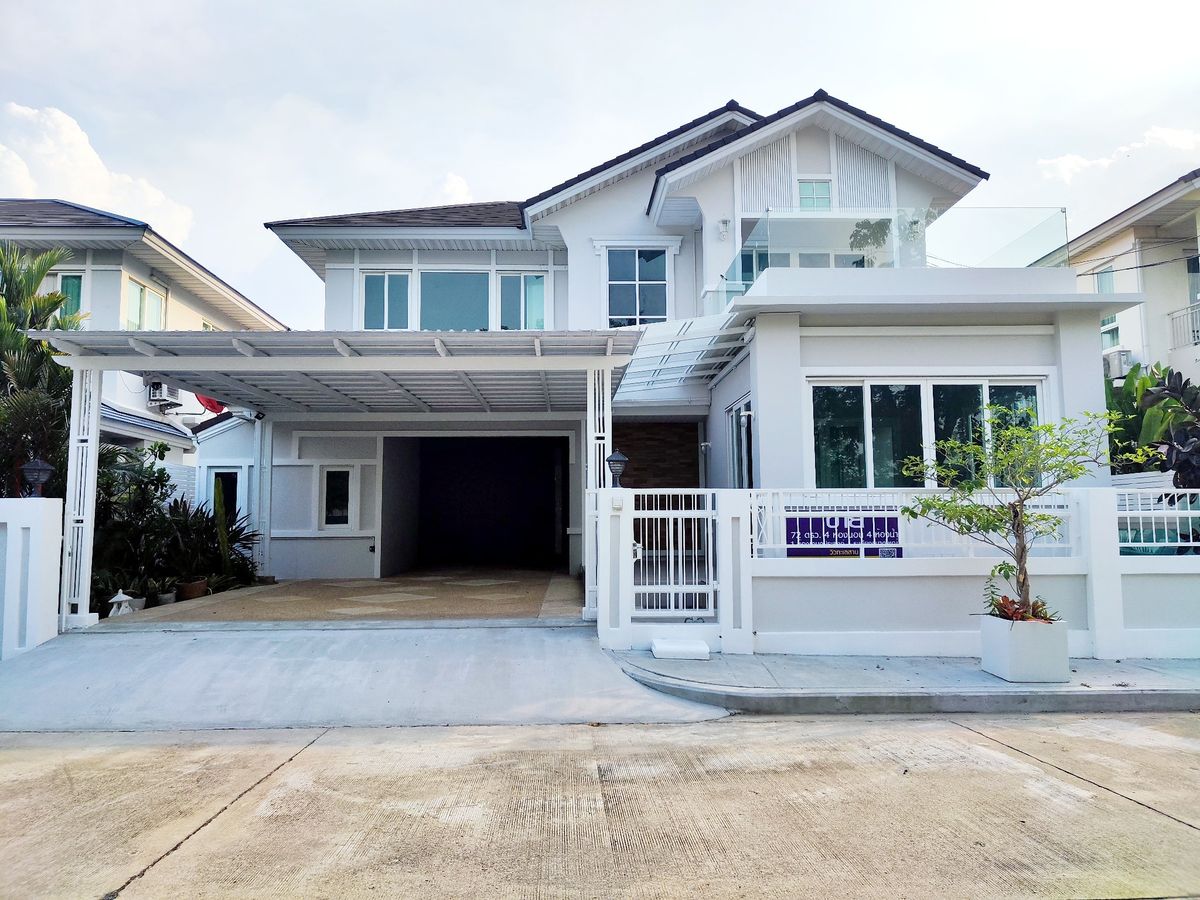 ขายบ้านลาดกระบัง สุวรรณภูมิ : 🔥(ขาย) Shock Price! ✨Perfect Place Sukhumvit 77  / 4 Bedroom (FOR SALE) / 4 ห้องนอน (ขาย) แจ้ง Code M181