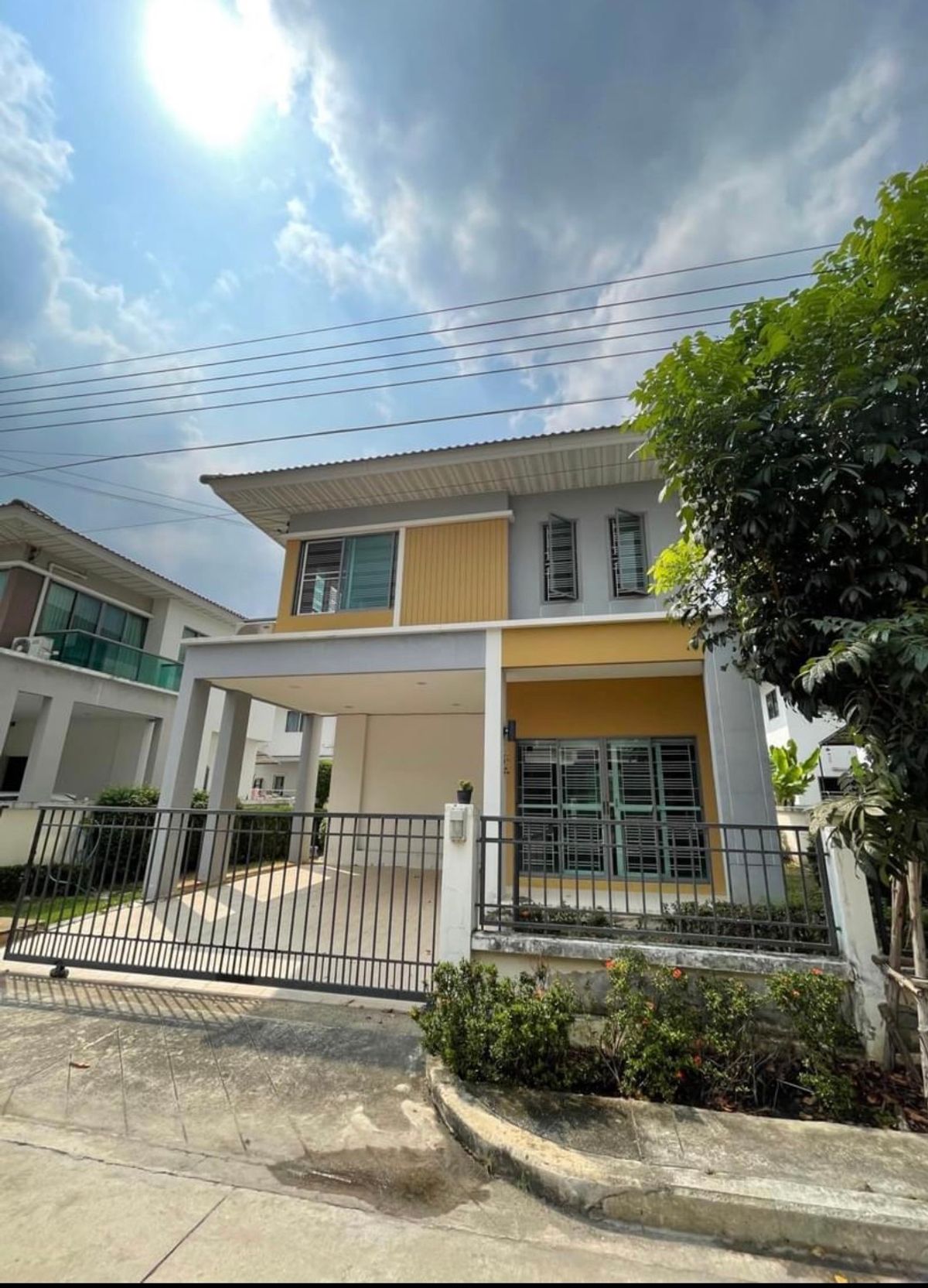 For RentHouseLadkrabang, Suwannaphum Airport : For rent in Perfelk Place Sukhumvit-Suvarnabhumi Near Robinson, Lat Krabang 55 sq.w., 4 bedrooms, 3 air conditioners, 35,000 baht/month, Lat Krabang Road