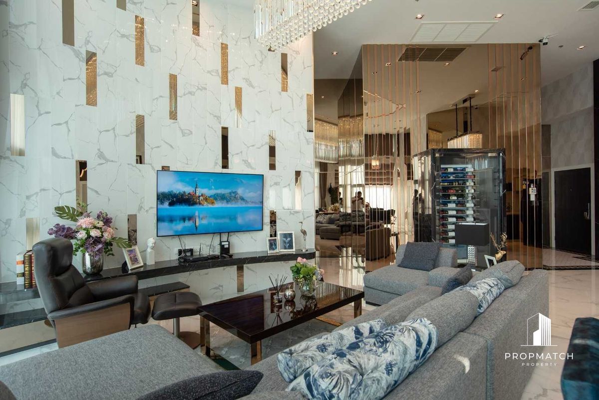 For RentCondoSathorn, Narathiwat : ✨ Flash Deal ✨BELLE Grand Rama 9 (3BED3BATH182SQM) Ready !! Only 150,000 baht per month Tel.0981315848 @Propmatch