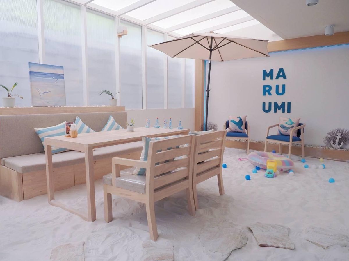 ♦ Prime Location ♦ Cafe, restaurant, bar, spa, spa, land, land size 220.00 sq.w., usable area 420.00 sq.m. | 4 bathrooms | Near BTS Phra Khanong   Loading...