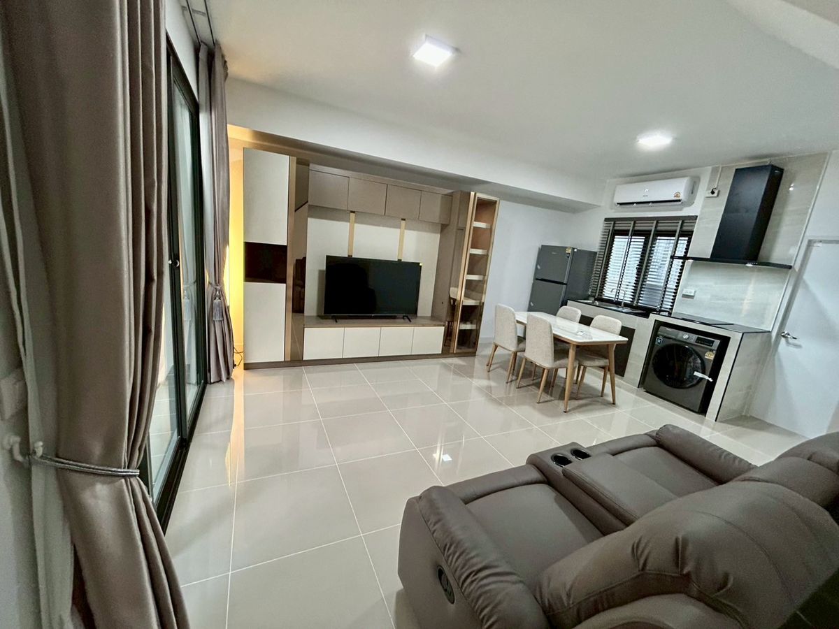 ให้เช่าทาวน์โฮมบางนา แบริ่ง ลาซาล : 🔥(เช่า) ราคาดี บอกต่อ! ✨Pleno Sukhumvit-Bangna 2  / 3 Bedroom (FOR RENT) / 3 ห้องนอน (เช่า) แจ้ง Code M183