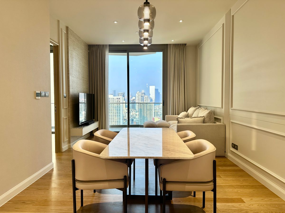 ให้เช่าคอนโดวงเวียนใหญ่ เจริญนคร : Hot Price!! 82,000 per month only 🔥Magnolias Waterfront Residences I 2Bedroom 2Bathroom, High Floor, 102sqm. READY TO MOVE! , contact for viewig ; 0842588772