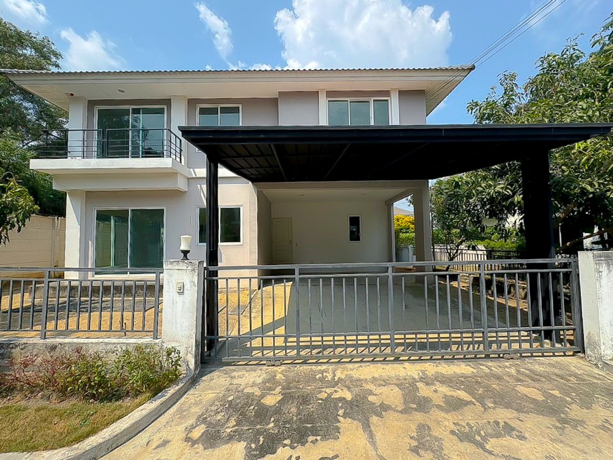 ขายบ้านปทุมธานี รังสิต ธรรมศาสตร์ : KTP-037 ขายบ้านเดี่ยว หมู่บ้าน ไลฟ์ บางกอก บูเลอวาร์ด รังสิต (Life Bangkok Boulevard Rangsit )