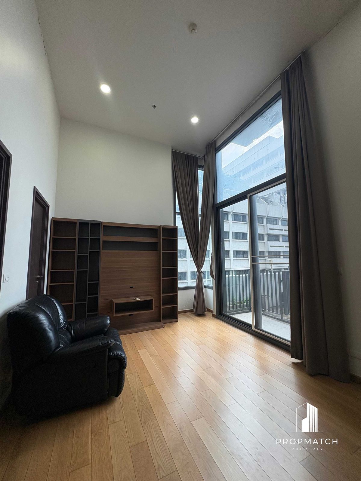 For RentCondoRatchathewi,Phayathai : ✨ Flash Deal ✨PYNE by Sansiri (1Bed1bath46.5SQM) Ready !! Only 28,000 baht per month Tel.0981315848 @propmatch