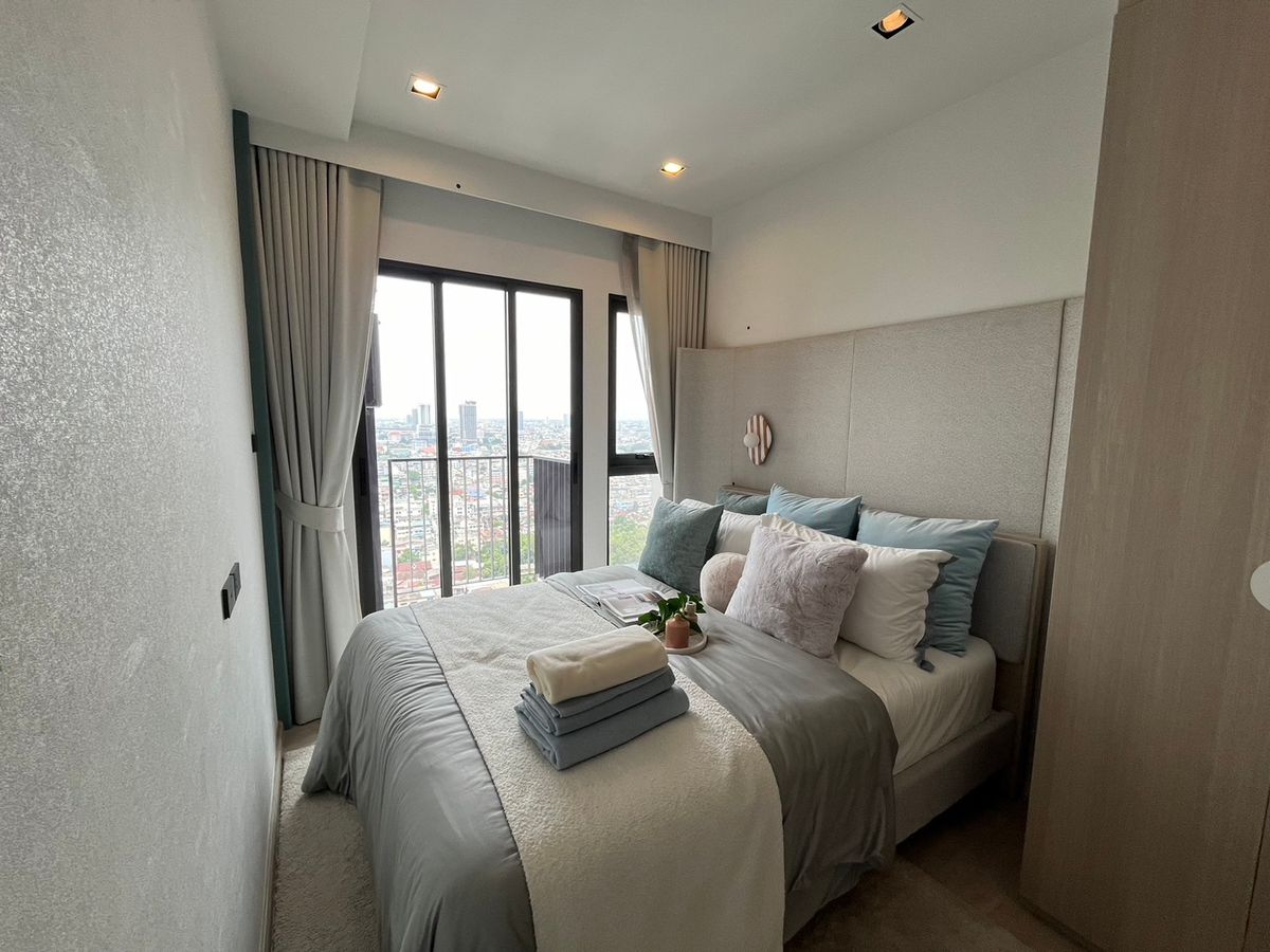 ขายคอนโดวงเวียนใหญ่ เจริญนคร : 🌟 ขายคอนโดหรู Reference Sathorn – Wongwian Yai 🌟 2 ห้องนอน Combine วิวแม่น้ำเจ้าพระยา ห้องสวย ราคาพิเศษที่สุดในโครงการ!