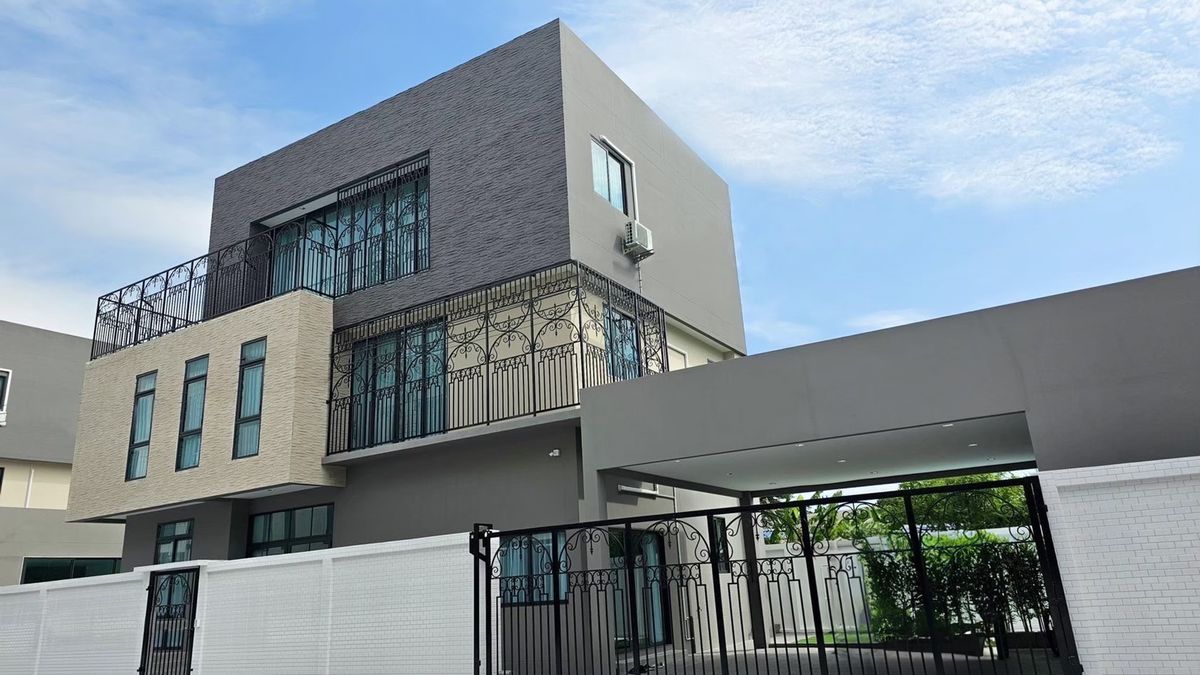 บ้านพัทยา บางแสน ชลบุรี สัตหีบ : ให้เช่าบ้านเดี่ยวสุดหรู พร้อมสระว่ายน้ำส่วนตัว ใกล้นิคมอุตสาหกรรมอมตะซิตี้ บ้านบึง ราคาเช่า 100,000 บาท/เดือน