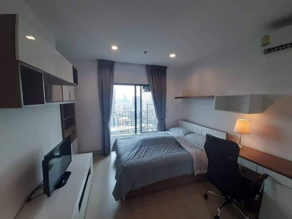 ให้เช่าคอนโดอ่อนนุช อุดมสุข : For Rent Ideo Mobi Sukhumvit81 Studio room