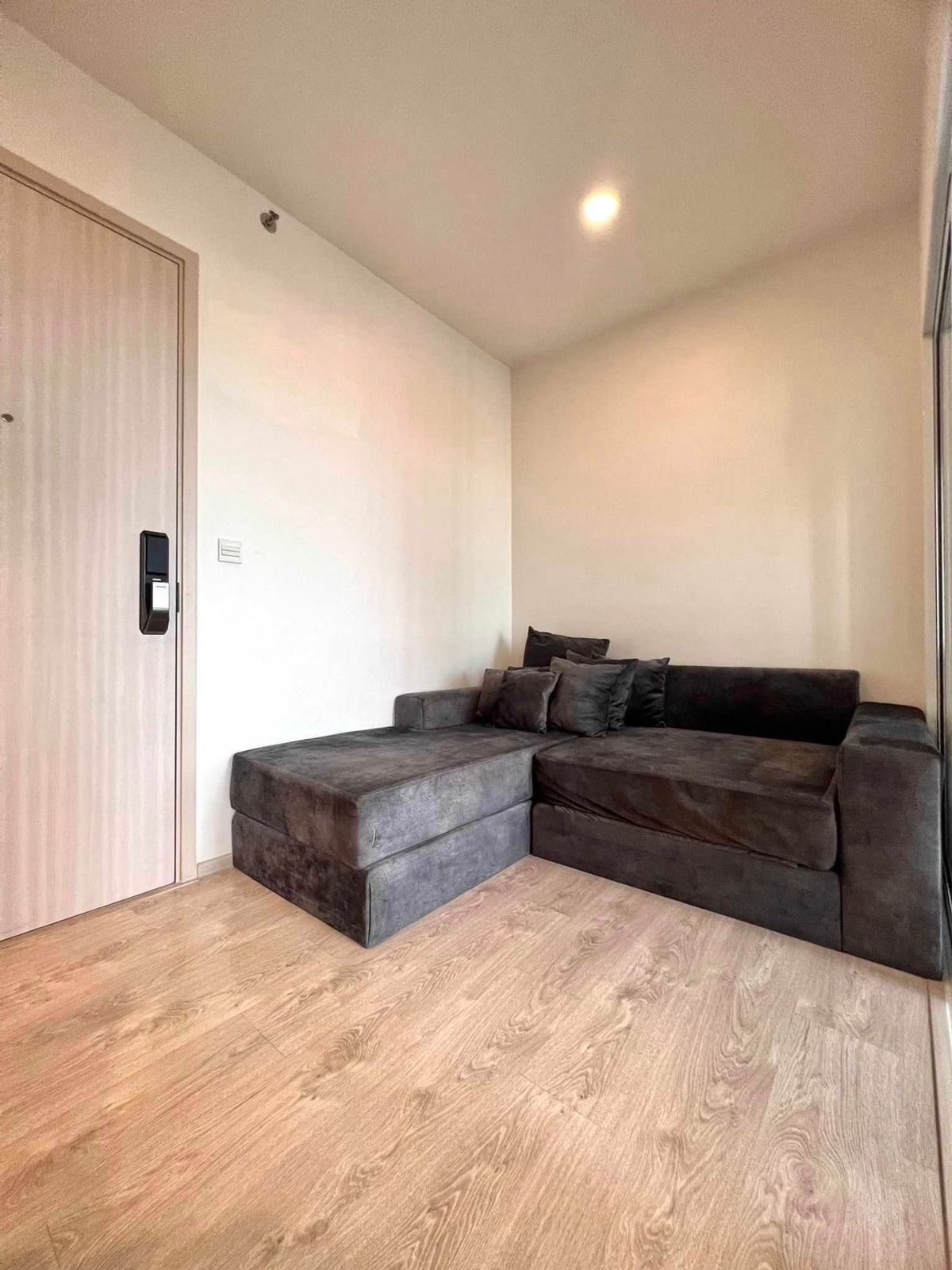 ขายคอนโดปิ่นเกล้า จรัญสนิทวงศ์ : 🔥ขาย เดอะ ทรี จรัญฯ30🔥