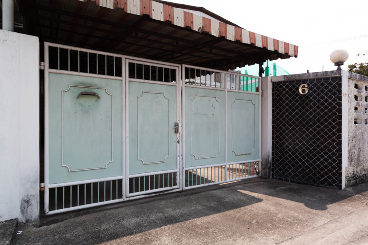 ให้เช่าทาวน์โฮมเสรีไทย-นิด้า : ให้เช่าบ้านเดี่ยว 2 ชั้น รามคำแหง 24 (เจ้าของปล่อยเอง)