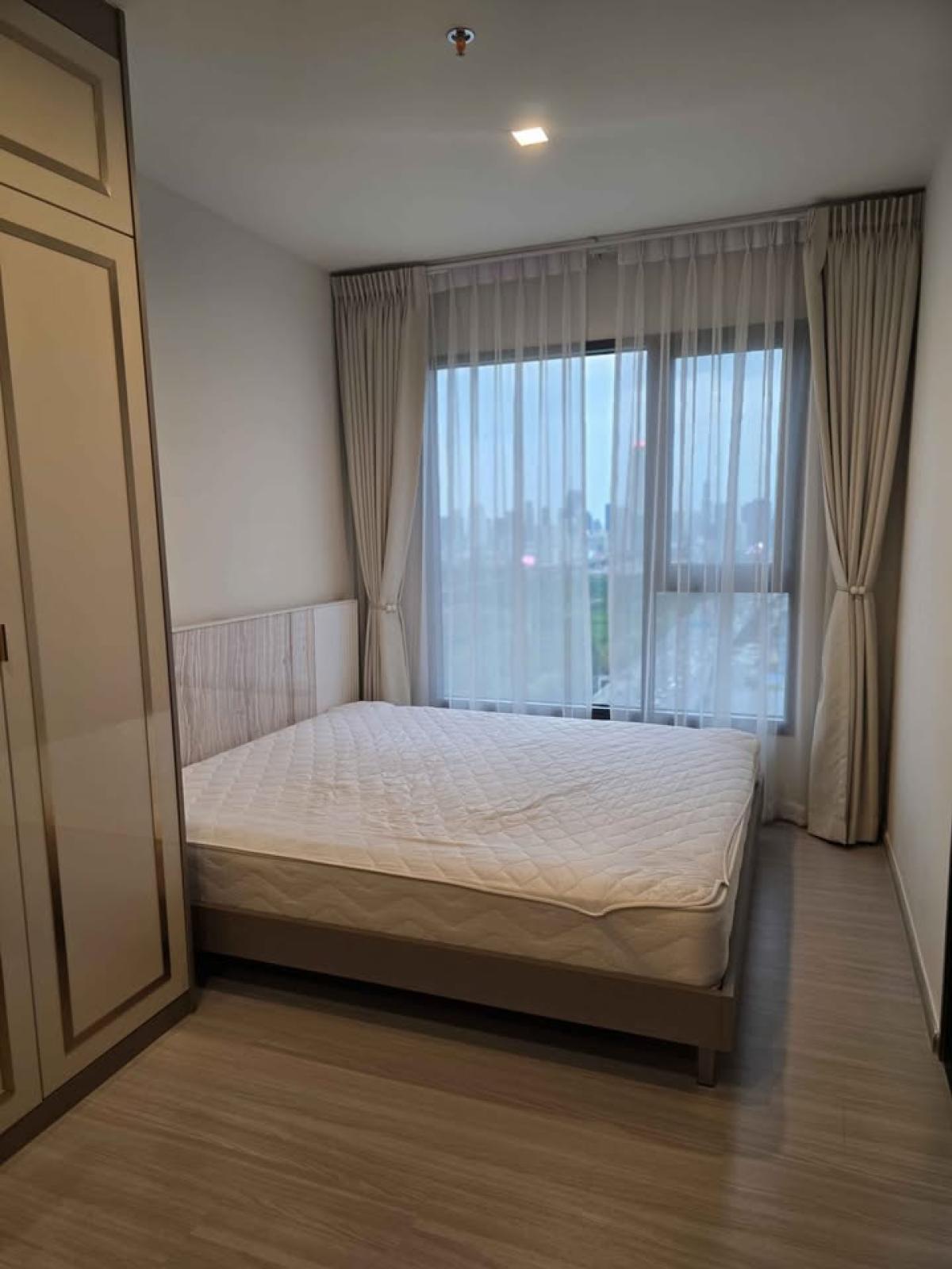 ให้เช่าคอนโดพระราม 9 เพชรบุรีตัดใหม่ RCA : Life Asoke Hype, Studio bed, 18000 per month