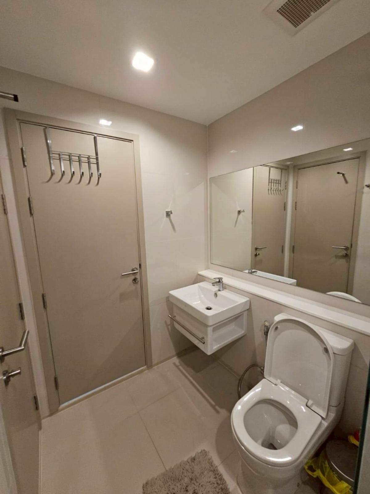 For RentCondoLadprao, Central Ladprao : Life Ladprao, 2 bed, 30000 per month