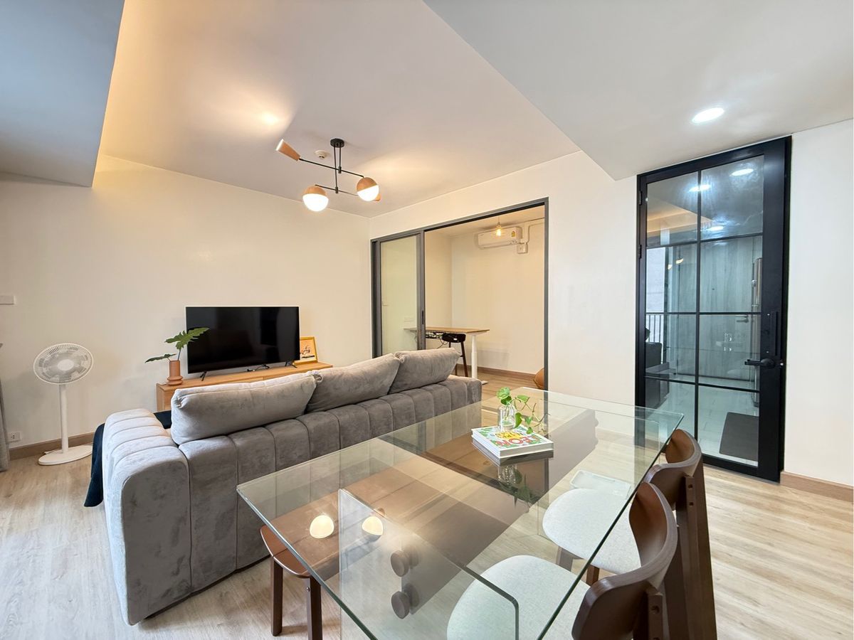 For RentCondoSukhumvit, Asoke, Thonglor : Siamese Gioia, Wide Room, 2 bedrooms, 2 bathrooms, Soi Sukhumvit 31, near BTS Phrom Phong