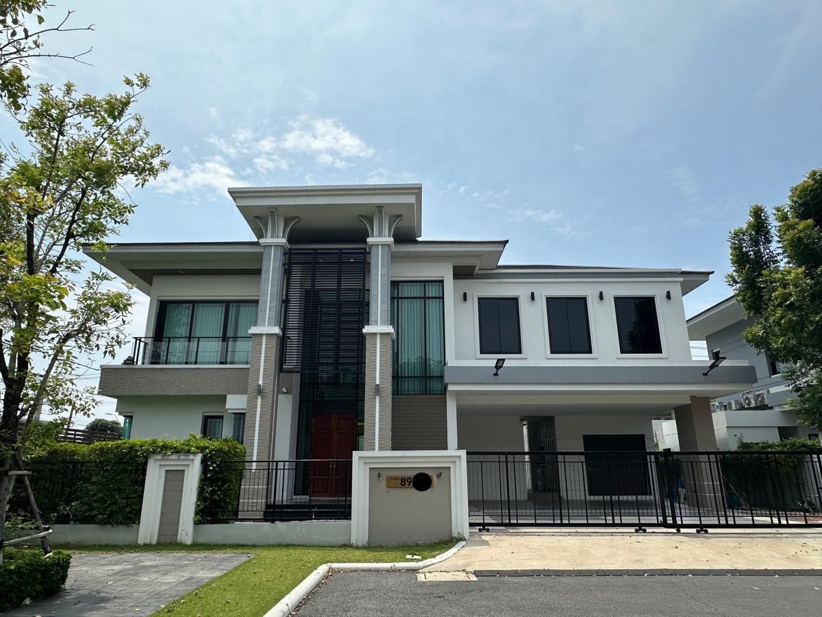ให้เช่าบ้านเอกชัย บางบอน : ให้เช่าบ้านหรูพร้อมอยู่ เฟอร์นิเจอร์ครบ เดอะ พาวิลลา บางบอน
