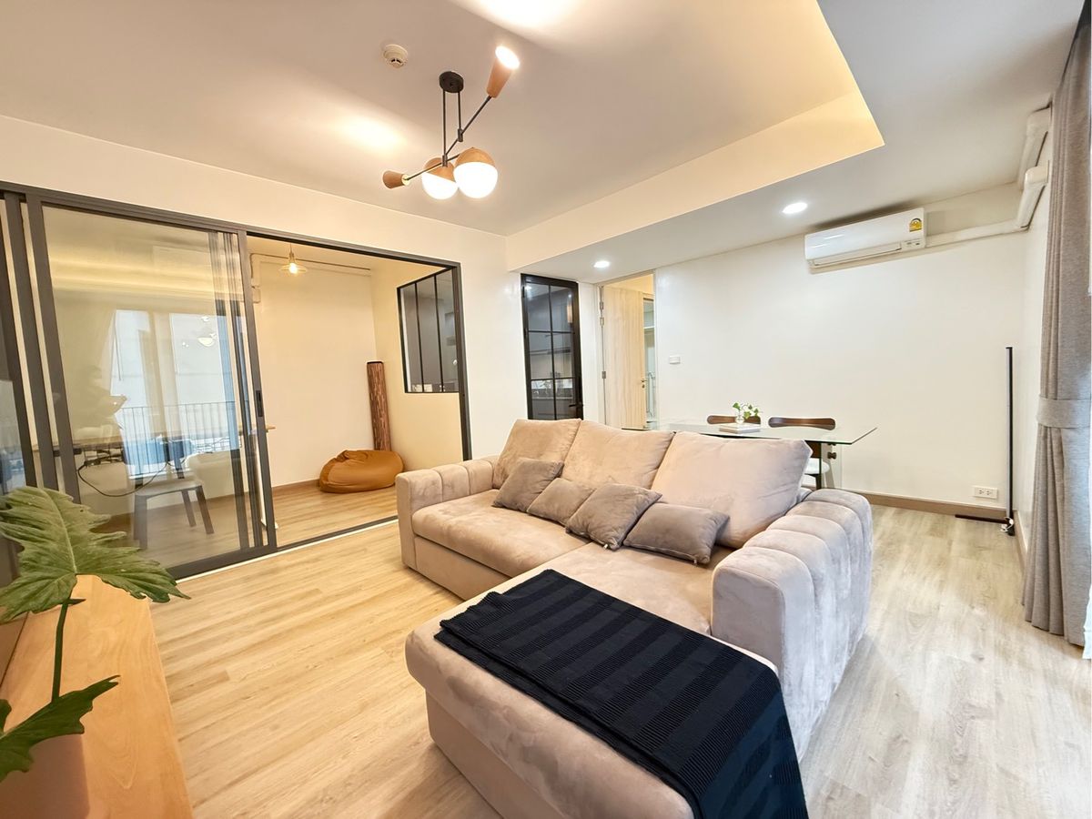 For RentCondoSukhumvit, Asoke, Thonglor : Siamese Gioia, Wide Room, 2 bedrooms, 2 bathrooms, Soi Sukhumvit 31, near BTS Phrom Phong