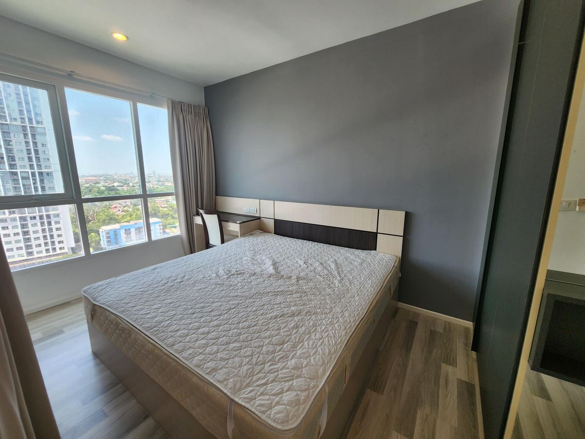 For RentCondoThaphra, Talat Phlu, Wutthakat : Rent a beautiful room, The Key Wutthakat, next to BTS, 80 meters with furniture + washing machine for only 10,000 baht.