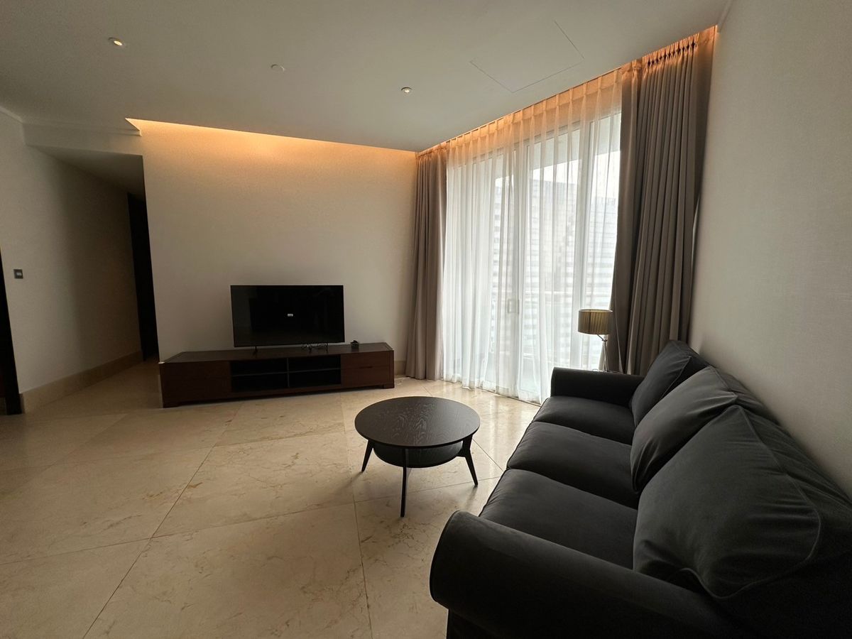 ให้เช่าคอนโดสาทร นราธิวาส : The Infinity 120 ตร.ม. 2 ห้องนอน 2 ห้องน้ำ พร้อมเฟอร์นิเจอร์ครบ