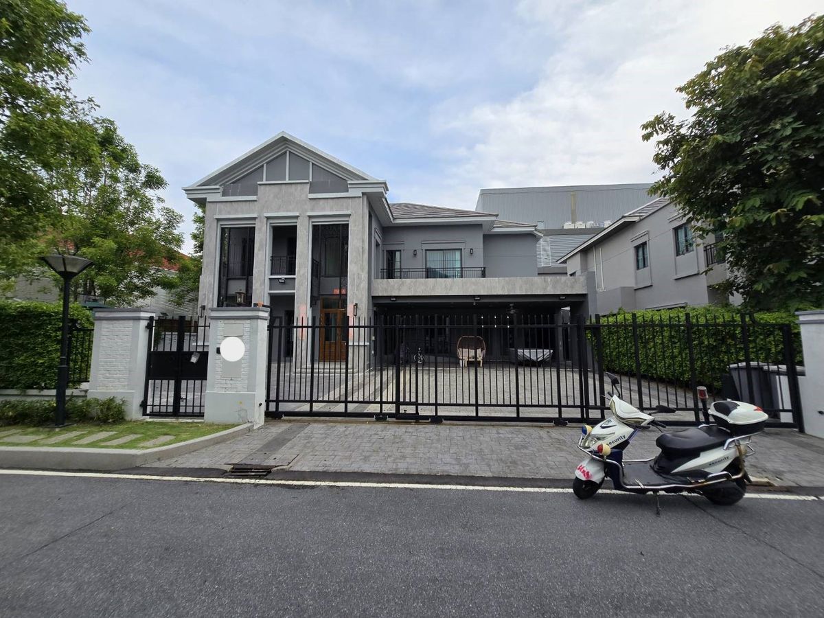 For RentHouseBangna, Bearing, Lasalle : Grand Bangkok Boulevard Sukhumvit (Grand Bangkok Boulevard Sukhumvit)