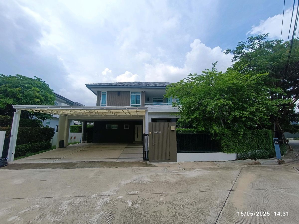 บ้านบางนา แบริ่ง ลาซาล : บ้านเดี่ยว 4 นอน 5 น้ำ