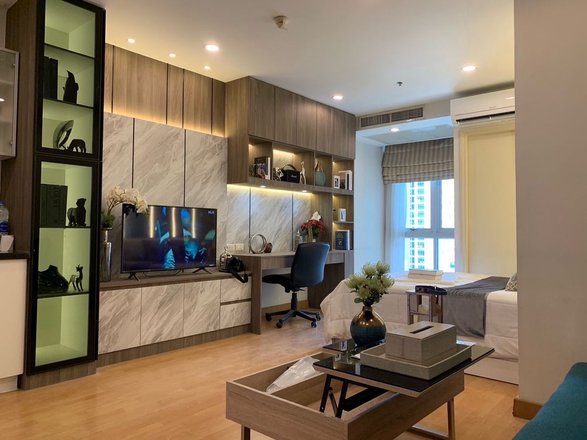 คอนโดสุขุมวิท อโศก ทองหล่อ : For sale/rent Nusasiri Condo  Ekamai