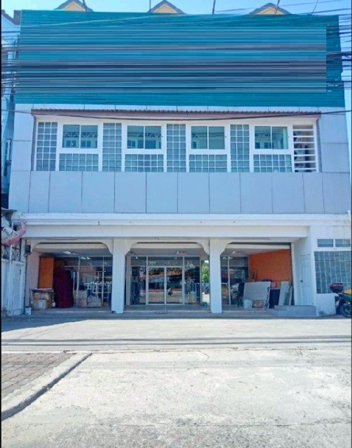 ให้เช่าคอนโดระยอง : รร.นานาชาติระยอง 4.8 กม. เซ็นทรัลพลาซ่า ระยอง 3.2 กม. ห้องชุด อพาร์ทเม้นท์ 31 ตร.วา.121ตร.ม.หรูแต่งใหม่ 2 นอน 2 น้ำติดถนนใหญ่
