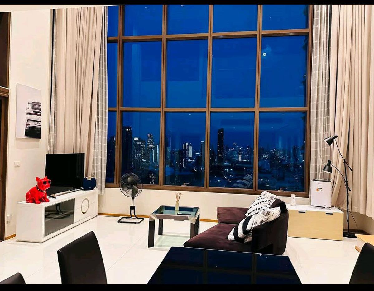 ให้เช่าคอนโดสุขุมวิท อโศก ทองหล่อ : FOR RENT Condo The Emporio Place , Sukhumvit 24 , Duplex 2 bed , 126  sqm.