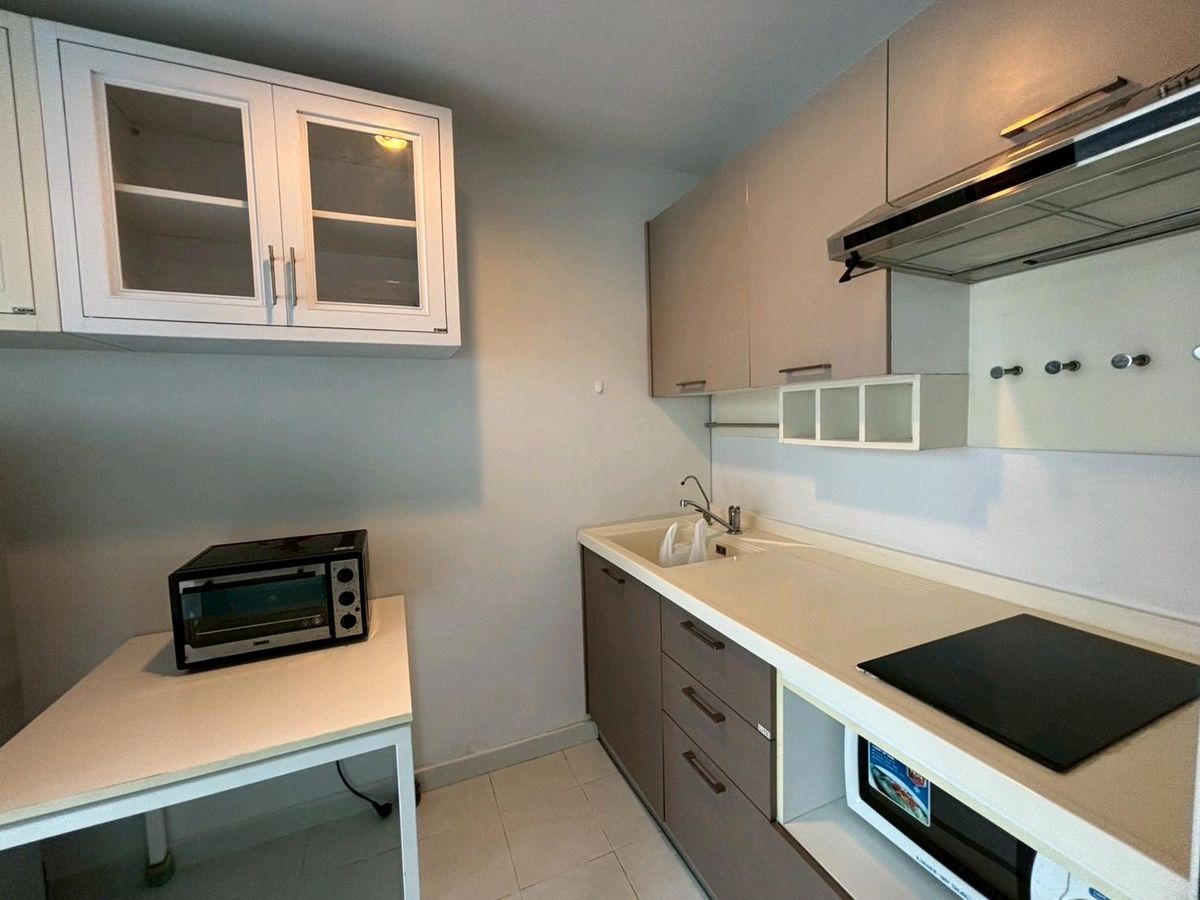 ให้เช่าคอนโดอ่อนนุช อุดมสุข : ให้เช่าคอนโด Regent Home 19 สุขุมวิท 93
เพียง 9,000 บาท/เดือน | 1 ห้องนอน 32 ตร.ม. | ชั้น 7 อาคาร B