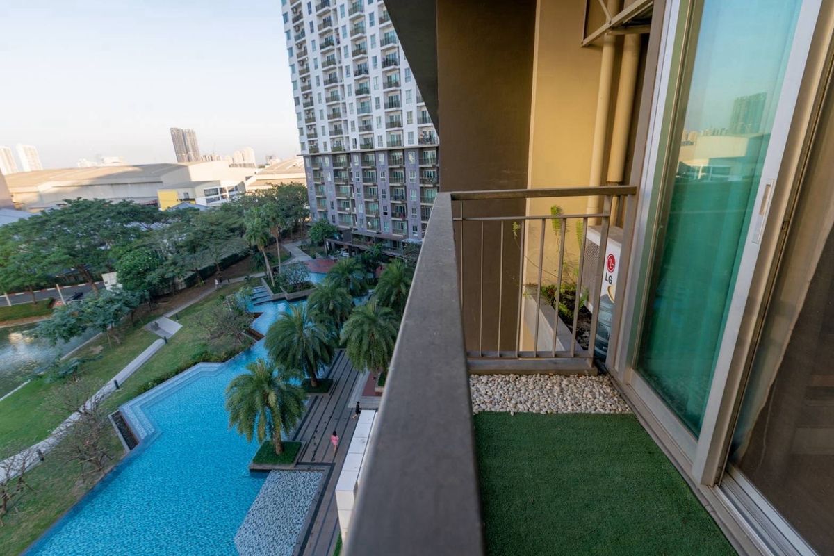 For RentCondoBangna, Bearing, Lasalle : Rent The Parkland Srinakarin Lakeside (The Parkland Srinakarin Lake Side)  🛏️ 1 bedroom 🛁 1 bathroom 🛋️ 1 living room size 36 sqm. Building 2, 17 🌅 City view ✨ Price 9,800 baht ✨  
