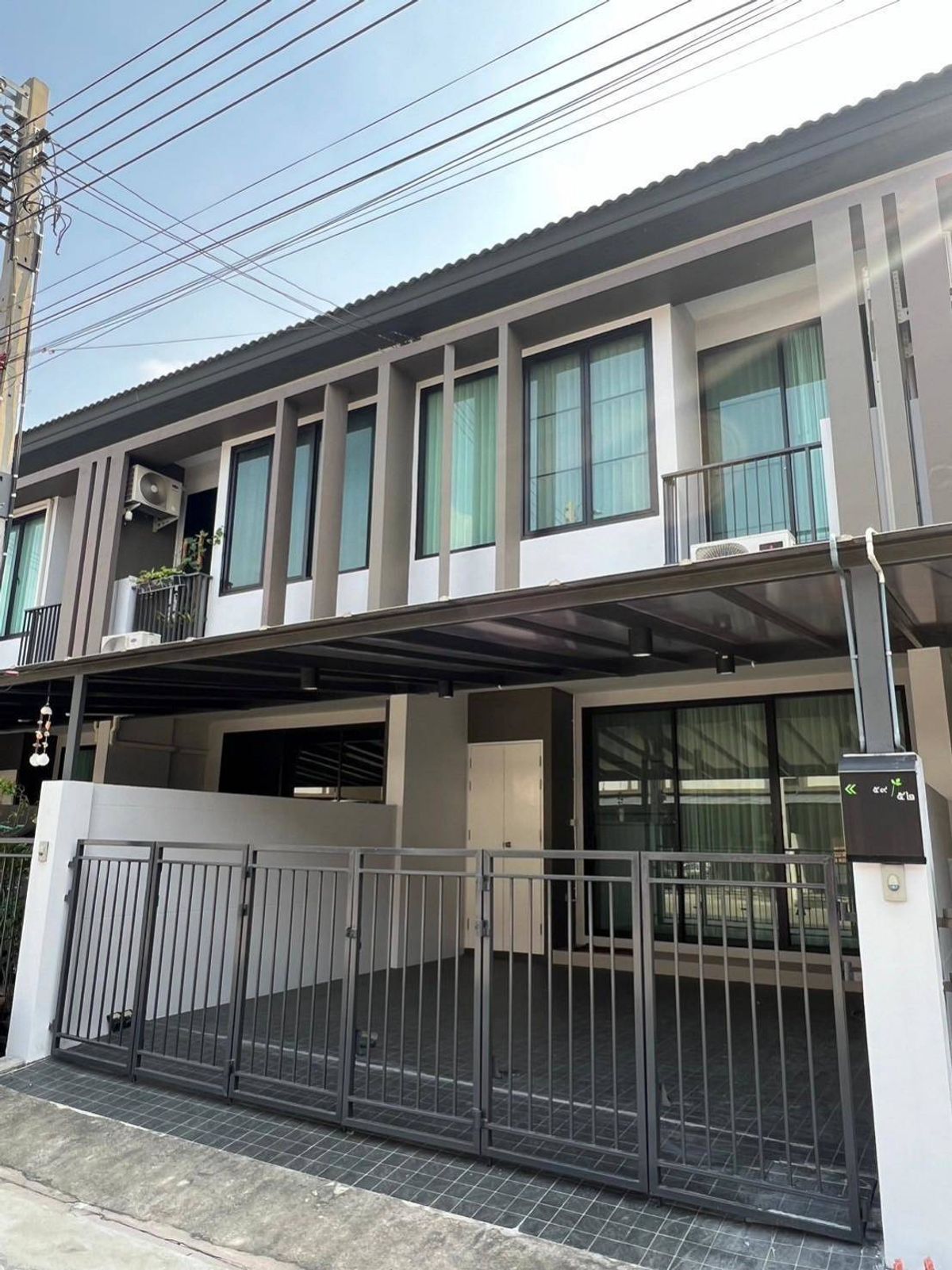 For SaleTownhomeLadkrabang, Suwannaphum Airport : 2 -storey home home for sale, Times Home Project, 3 bedrooms, 2 bathrooms, 22 sq.m.