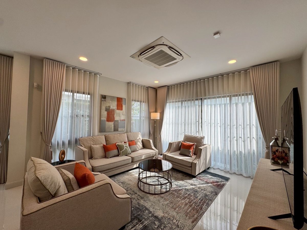 For RentHousePattanakan, Srinakarin : Nantawan new krungthep kreetha for rent 