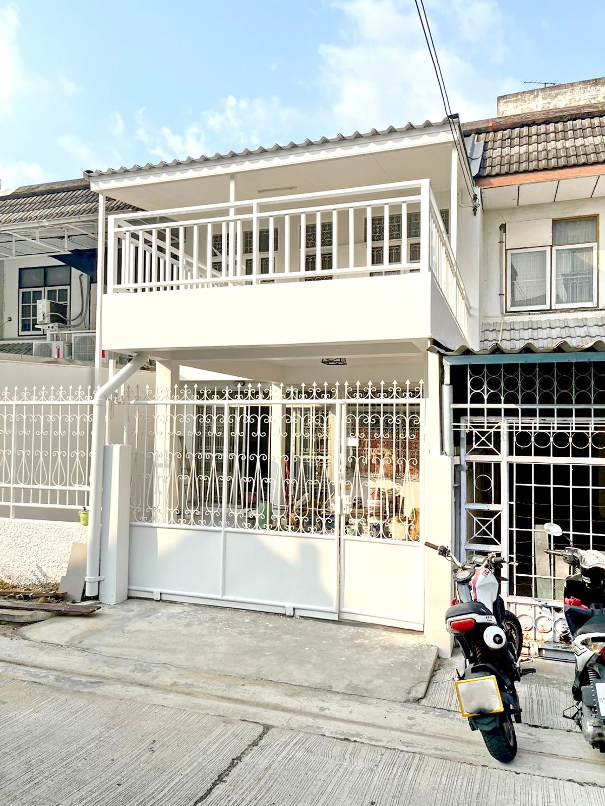 ให้เช่าทาวน์โฮมรัชดา ห้วยขวาง : HK0448📌ให้เช่า🏢ทาวน์เฮ้าส์ ห้วยขวาง, 3 ห้องนอน🚄ใกล้ MRT ศูนย์วัฒนธรรมแห่งประเทศไทย📞O99-5919653,065-9423251