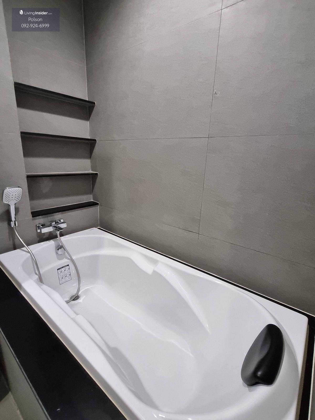 For SaleHousePathum Thani,Rangsit, Thammasat : 🔥Urgent Sale! Luxury Corner Unit at Bangkok Boulevard Vibhavadi-Phaholyothin – With Tenant | Instant Rental Income | Prime Location on Vibhavadi-Phaholyothin