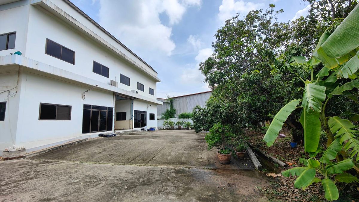 For SaleFactoryRama 2, Bang Khun Thian : Factory for sale 3 rai, Soi Phra Ram 2, Intersection 83, Samae Dam, Bang Khun Thian, Bangkok.