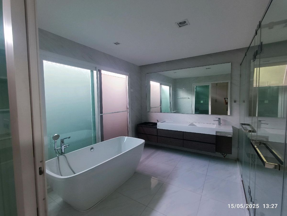 ขายบ้านบางนา แบริ่ง ลาซาล : ✨ ขาย บ้านเดียว Mantana 2 Bangna 4 ห้องนอน พร้อมห้องทำงาน เฟอร์นิเจอร์ครบ พร้อมเข้าอยู่ เดินทางสะดวก ใกล้  ทางด่วนบูรพาวิถี