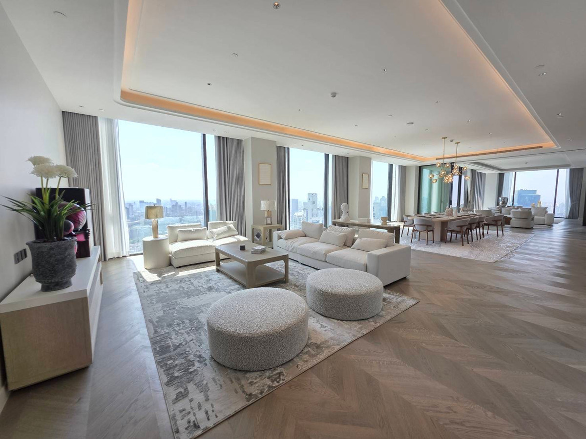 คอนโดวิทยุ ชิดลม หลังสวน : One89 Wireless Penthouse: 371.57sqm. 3bed 3bath Sell 259,000,000 Rent 1,400,000/mth Am: 0656199198