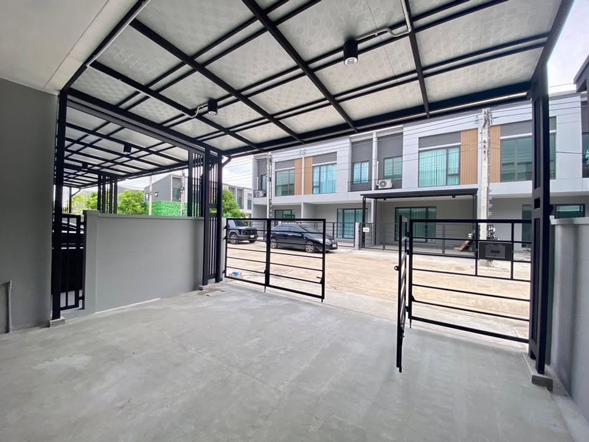 ให้เช่าทาวน์โฮมบางนา แบริ่ง ลาซาล : ให้เช่า บ้าน พลีโน่ สุขุมวิท-บางนา 2 ใกล้เมกะบางนา | 3 ห้องนอน เฟอร์ครบ พร้อมอยู่! 💵 ค่าเช่า 35,000 บาท/เดือน 📌 Ref: T1726 📱 LINE ID: trcondo 