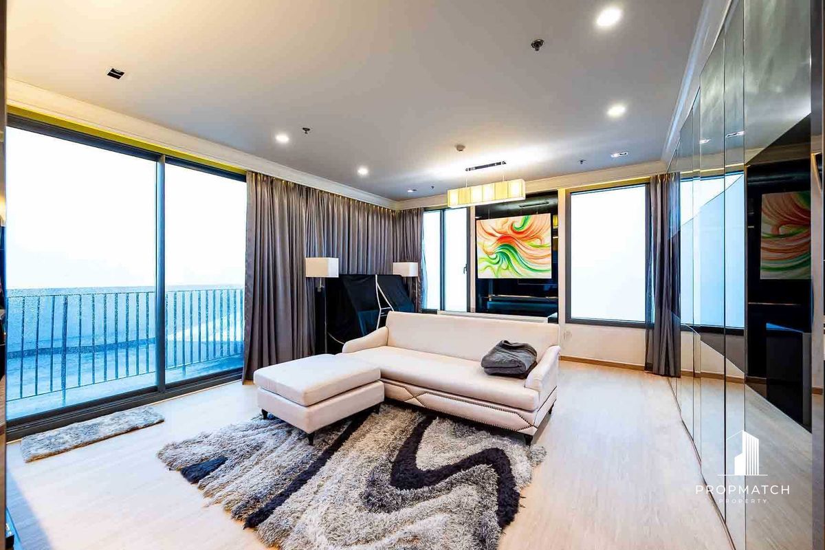 For SaleCondoRatchathewi,Phayathai : Selling a good price PYNE by Sansiri (3BAD2BATH 122 sqm.) Location in the city only 29 million baht. Tel.0806265693 Khun Bam